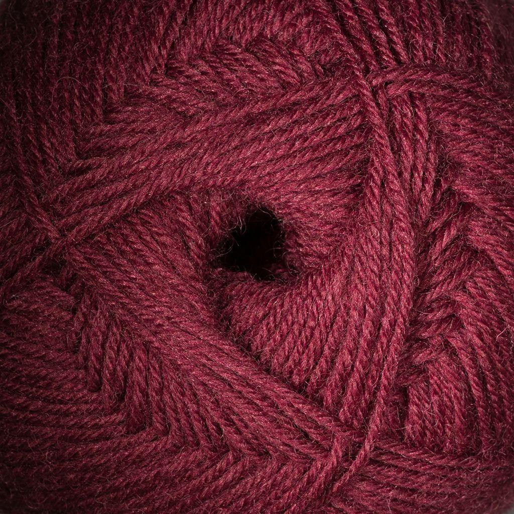 Preview: Sockenvolle Soley 4-fädig 75% Schurwolle 100g uni weinrot